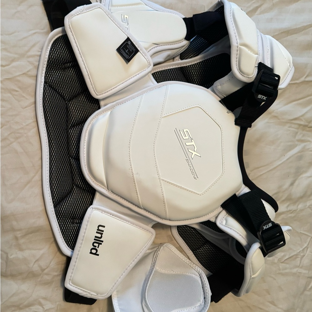 Medium Lacross STX Shadow unlimited chest pad/ protector